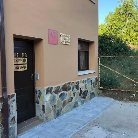 Apartamento Turisticos Puente La Yedra